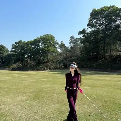 侯轩怡